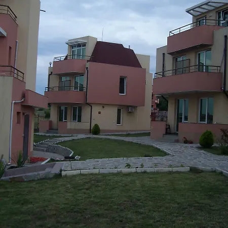 Lunna Pateka Созополь